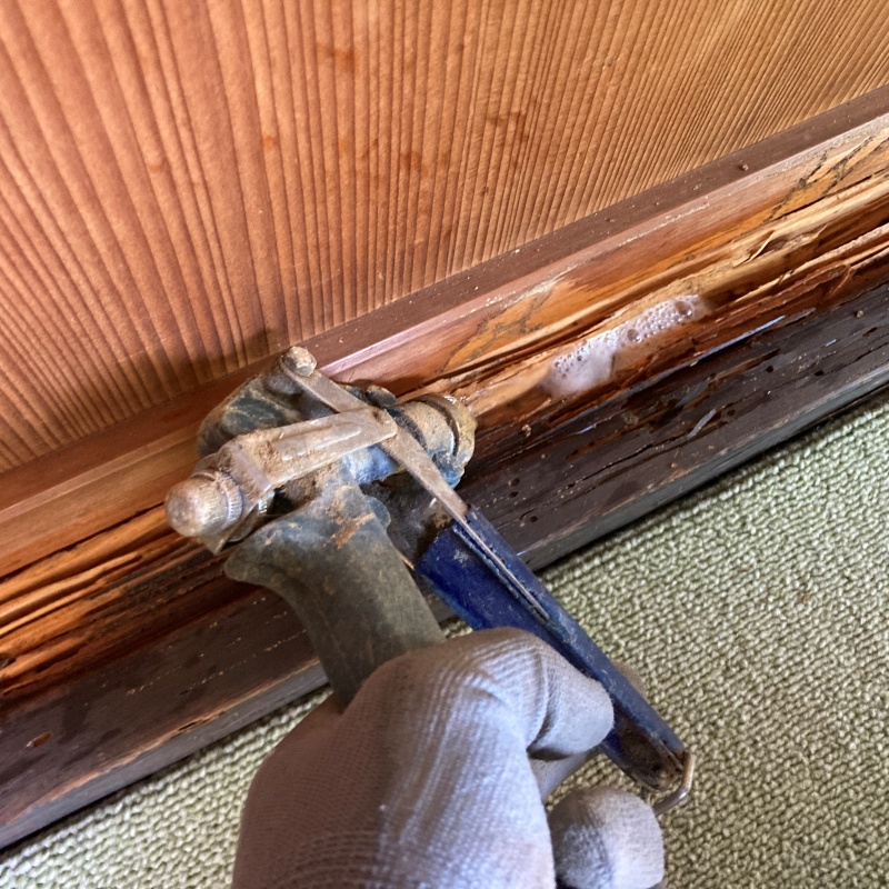 築年数80年のシロアリ駆除の施工事例（福井県越前市中津山町）