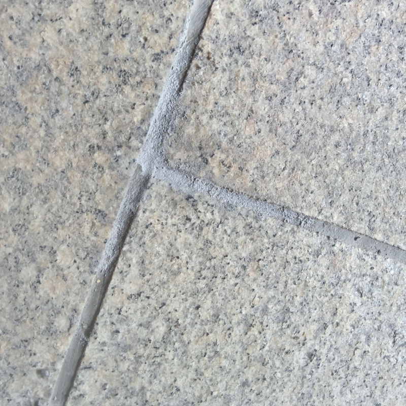 穿孔処理の穴をふさいだ様子