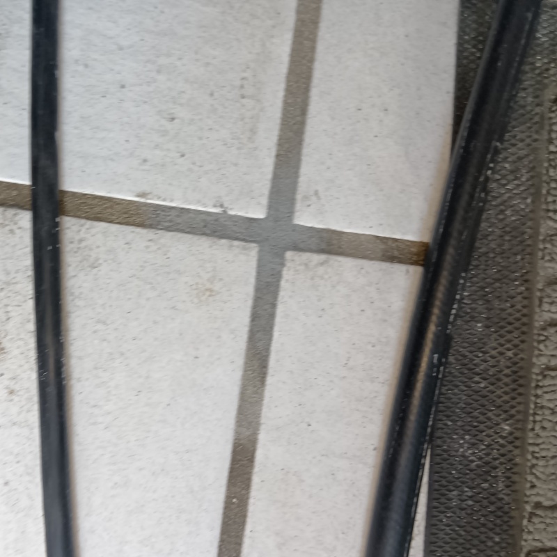 穿孔処理の穴をふさいだ様子