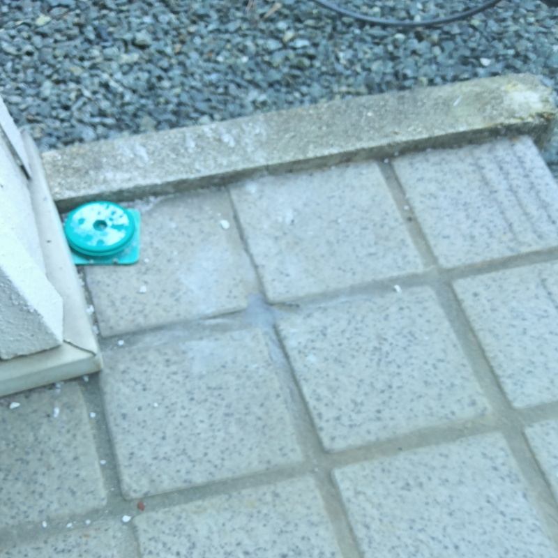 穿孔処理の穴をふさいだ様子