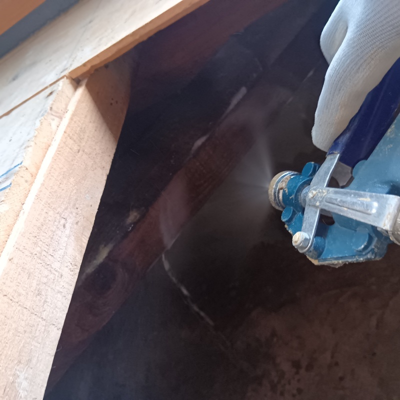 築年数55年のシロアリ駆除の施工事例（神奈川県横浜市栄区亀井町）