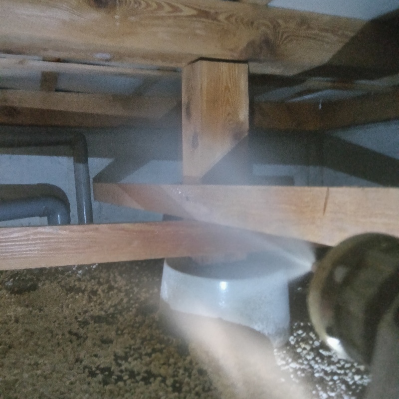 築年数33年のシロアリ駆除の施工事例（富山県射水市白石）