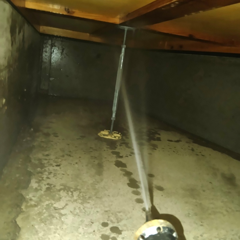 築年数10年のシロアリ予防の施工事例（高知県高知市神田）