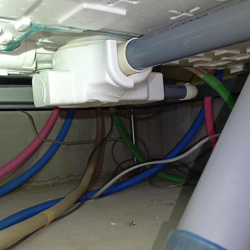 築年数8年のシロアリ予防の施工事例（大阪府枚方市長尾東町）