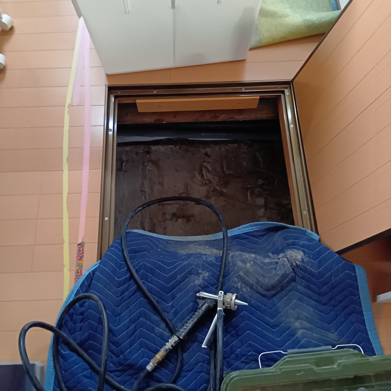 築年数35年のシロアリ予防の施工事例（徳島県板野郡松茂町）