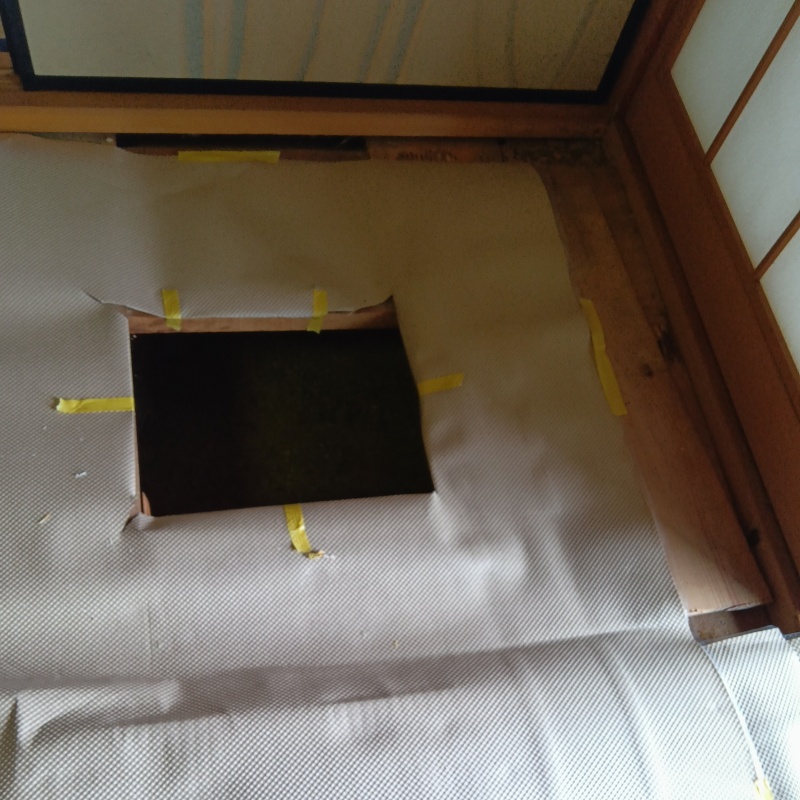 和室の床に点検口を作成