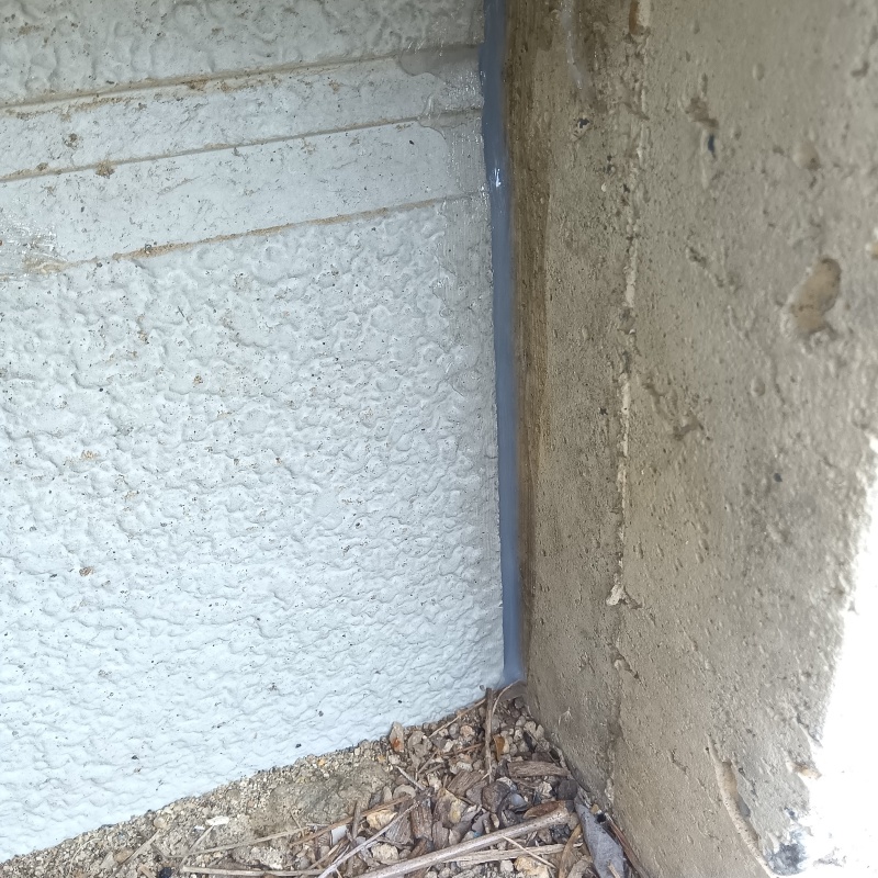 壁の接合部分のすき間を封鎖