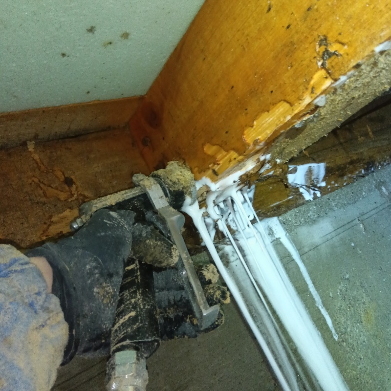 築年数35年のシロアリ予防の施工事例（宮城県仙台市青葉区台原）
