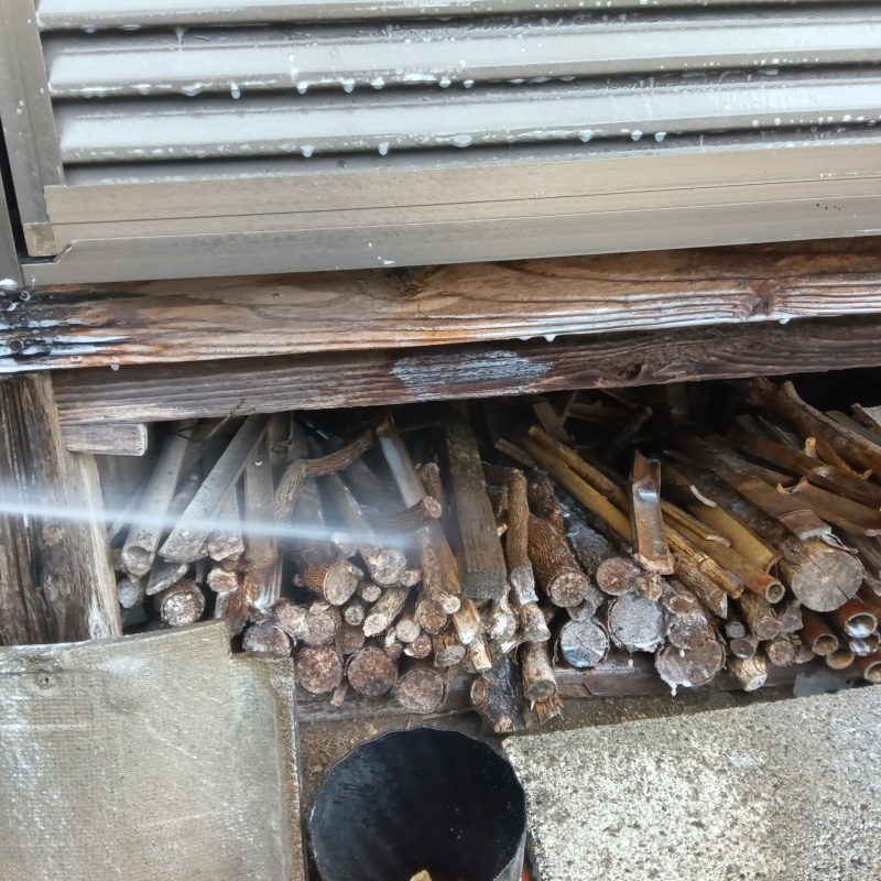 シロアリ駆除の施工事例（宮崎県都城市）