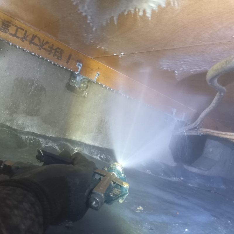 築年数30年のシロアリ予防の施工事例（大阪府泉北郡忠岡町忠岡東）