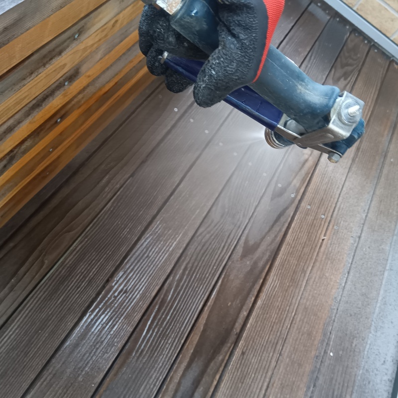 築年数18年のシロアリ予防の施工事例（高知県宿毛市港南台）