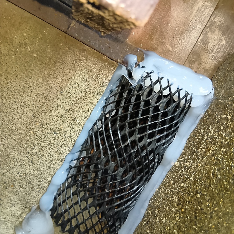 網で侵入経路を封鎖