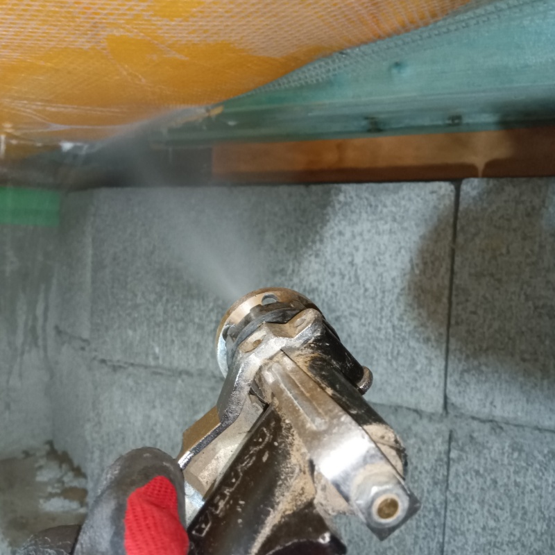 築年数10年のシロアリ予防の施工事例（福岡県小郡市二森）