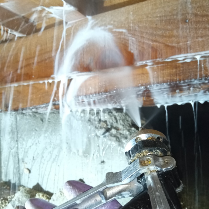 築年数50年のシロアリ予防の施工事例（愛知県豊田市白山町七曲）