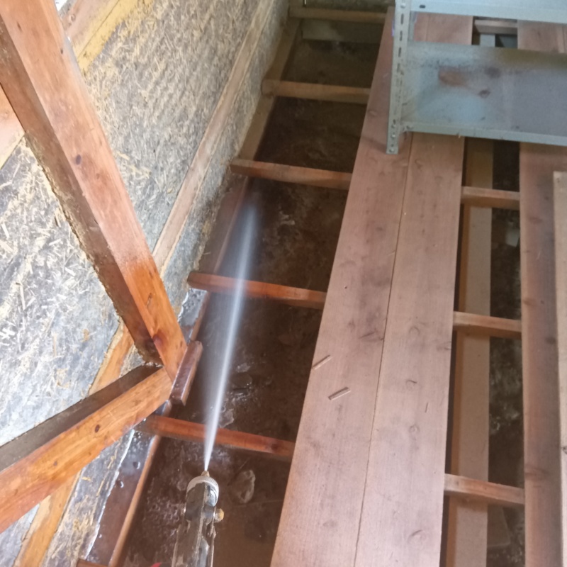 築年数74年のシロアリ駆除の施工事例（静岡県磐田市鎌田）