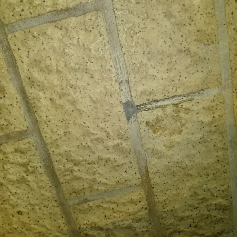 穿孔処理の穴をふさいだ様子