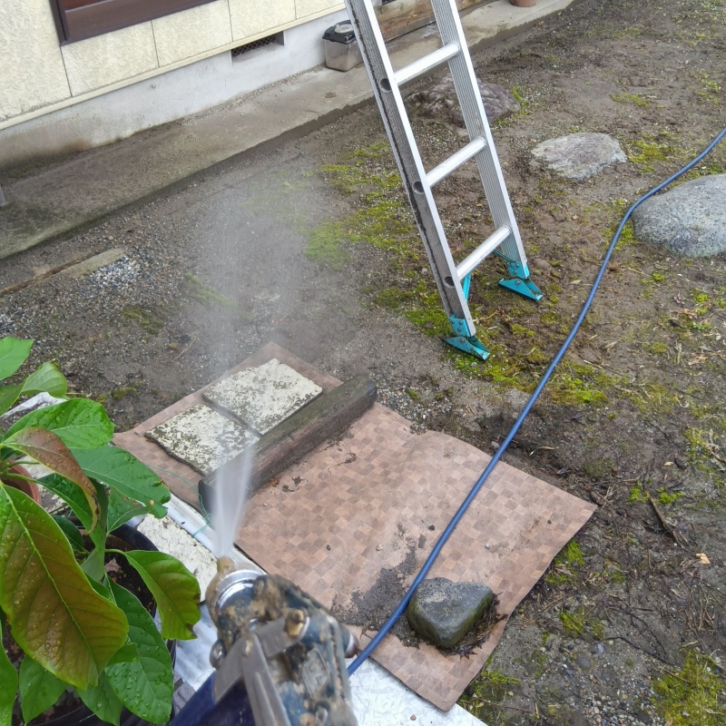 築年数50年のシロアリ駆除の施工事例（富山県富山市中川原）