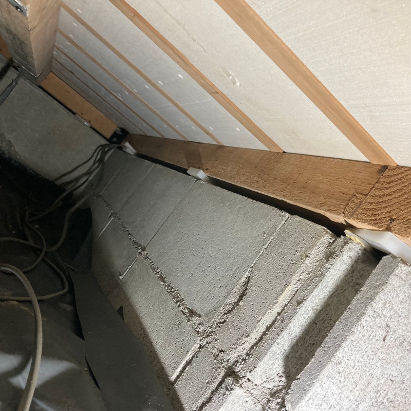 築年数26年のシロアリ駆除の施工事例（三重県鈴鹿市岸岡町）