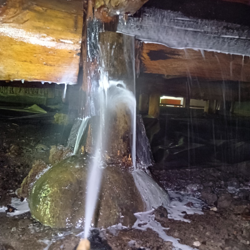 築年数100年のシロアリ駆除の施工事例（埼玉県飯能市原市場）