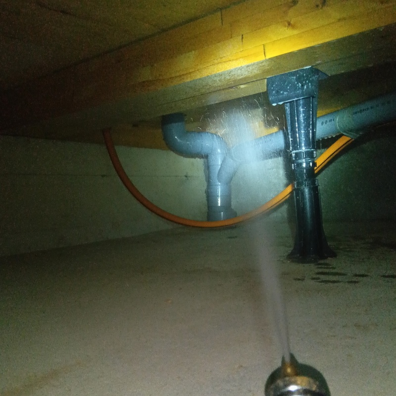 築年数24年のシロアリ駆除の施工事例（新潟県新潟市北区彩野）