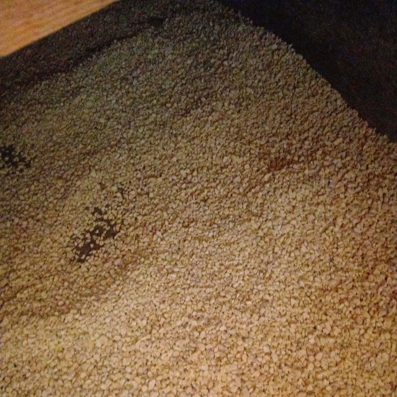 調湿材で床下の環境を調整