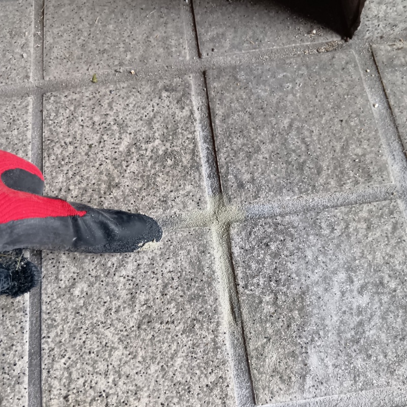 穿孔処理の穴をふさいだ様子