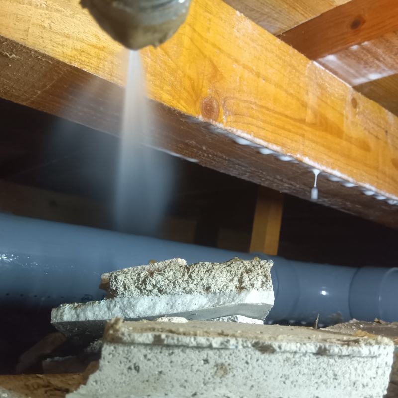 築年数69年のシロアリ予防の施工事例（兵庫県たつの市新宮町新宮）