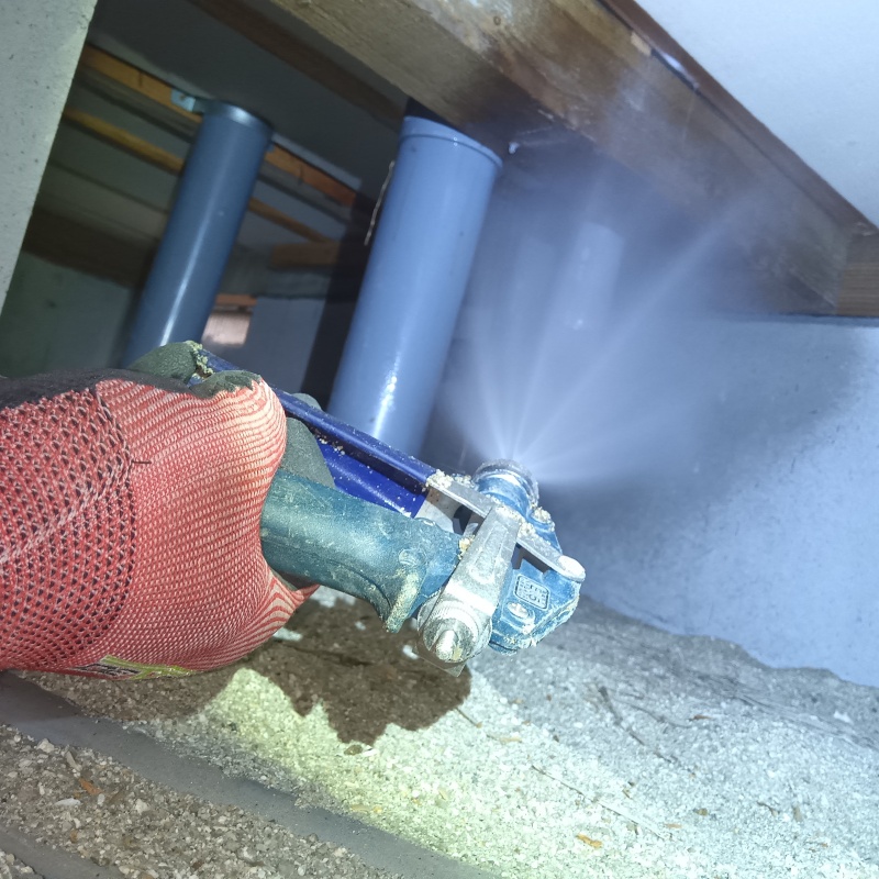 築年数30年のシロアリ駆除の施工事例（広島県東広島市高屋高美が丘）