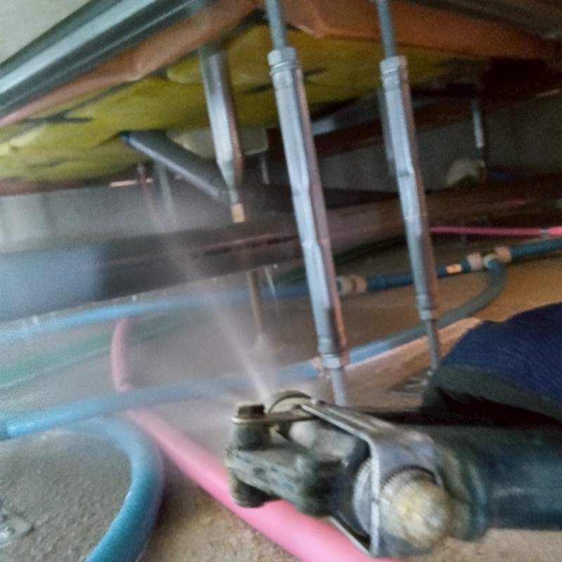 築年数10年のシロアリ予防の施工事例（愛知県岡崎市宮地町）