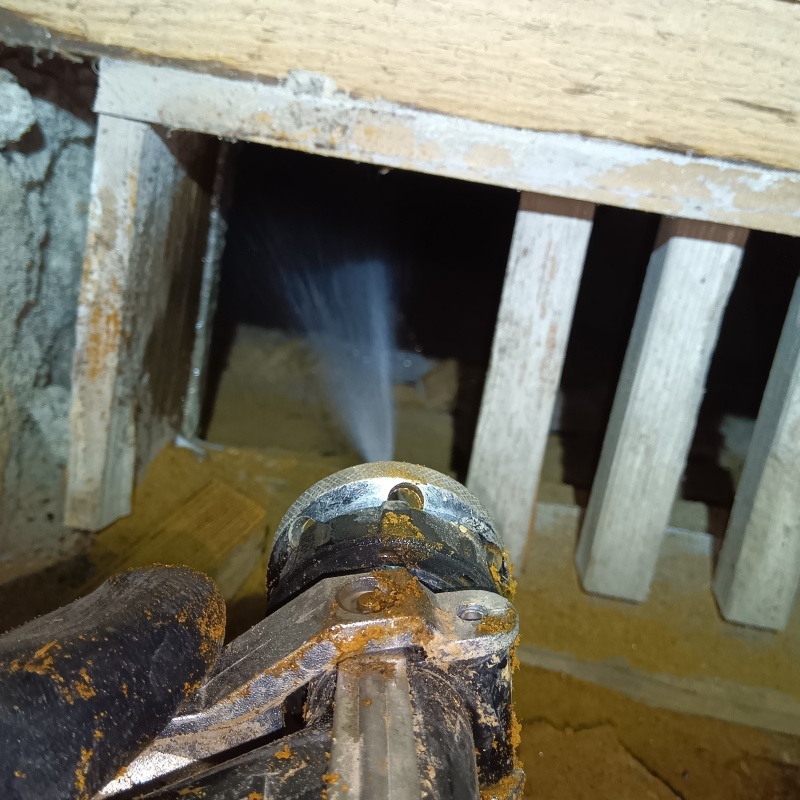 築年数50年のシロアリ駆除の施工事例（長崎県西海市大島町）