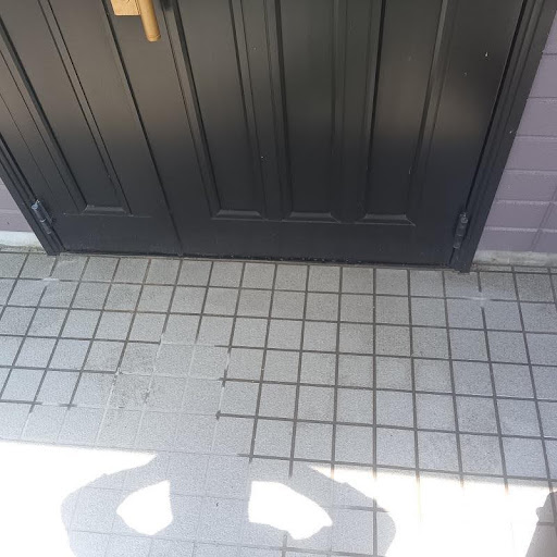 開けた穴をふさいだあとの様子