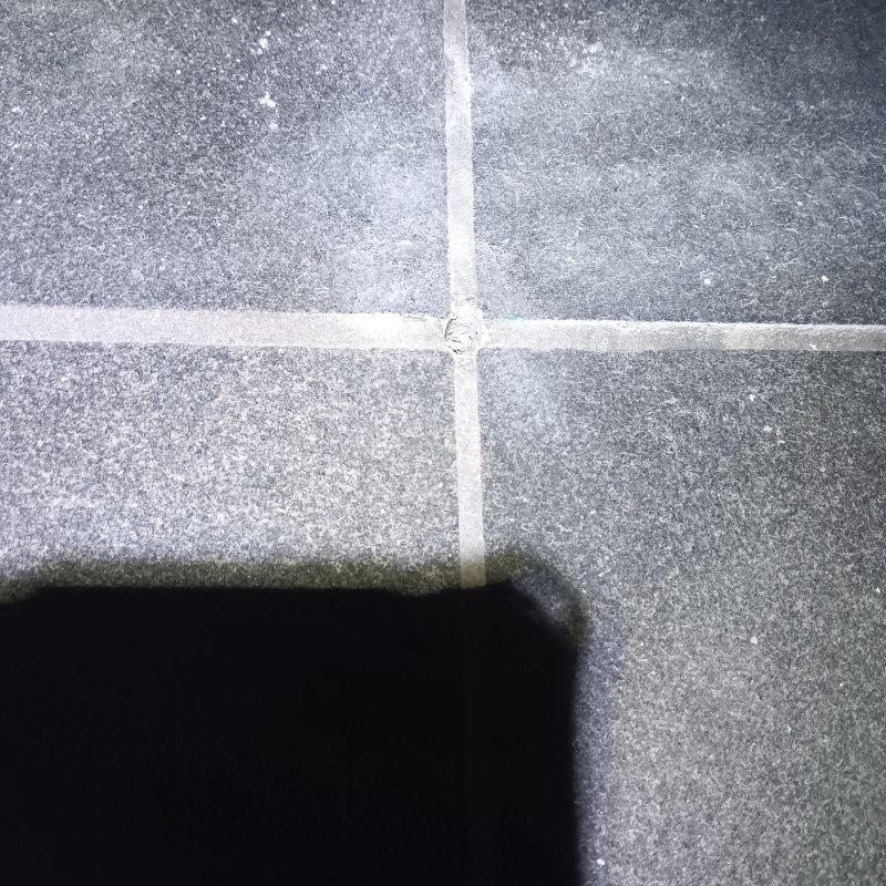 開けた穴を補修したあとの様子