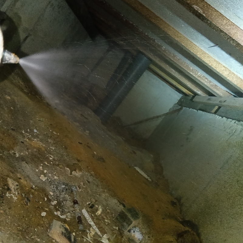 築年数35年のシロアリ予防の施工事例（佐賀県武雄市橘町永島）