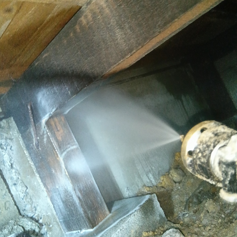 築年数47年のシロアリ駆除の施工事例（福岡県北九州市小倉北区高峰町）