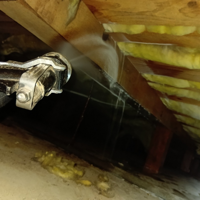 シロアリ駆除の施工事例（福岡県福岡市博多区空港前）