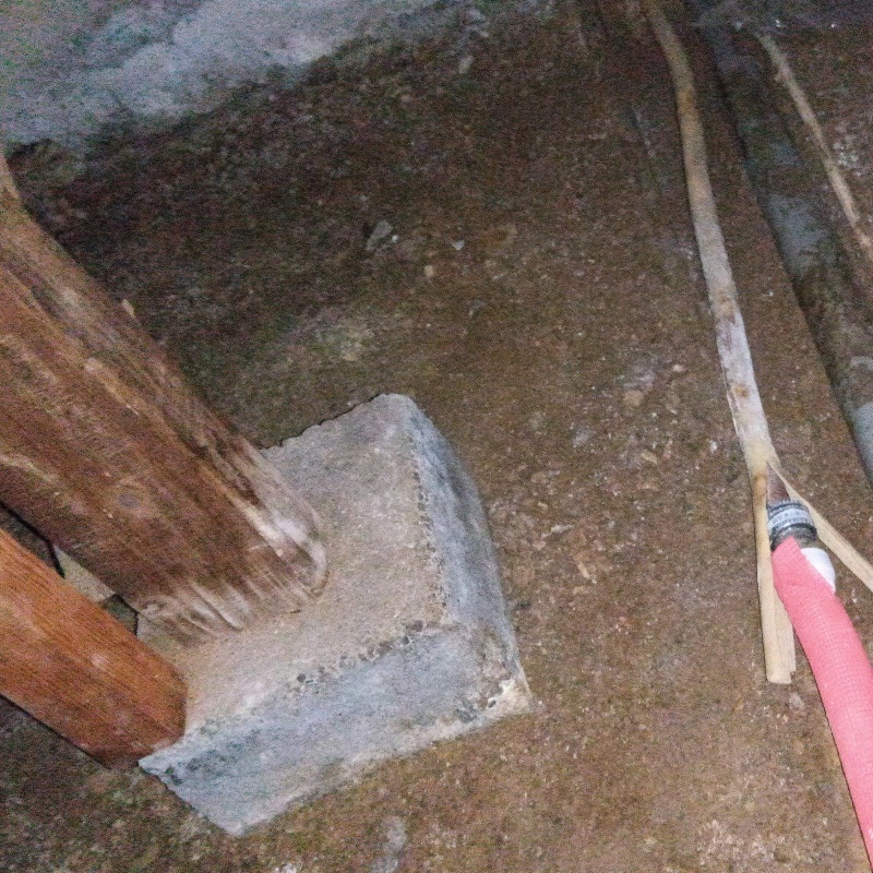 調湿剤を敷く前の様子