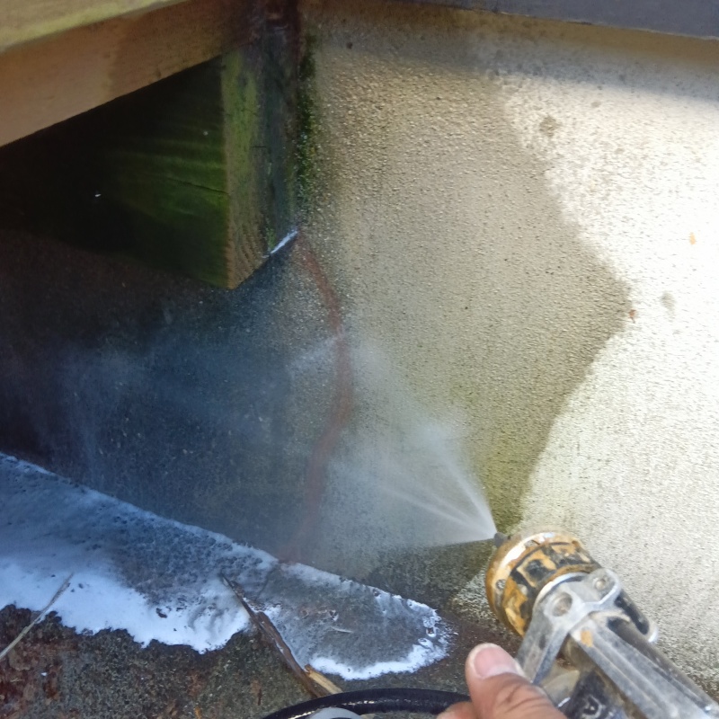 築年数12年のシロアリ駆除の施工事例（三重県鈴鹿市西条）