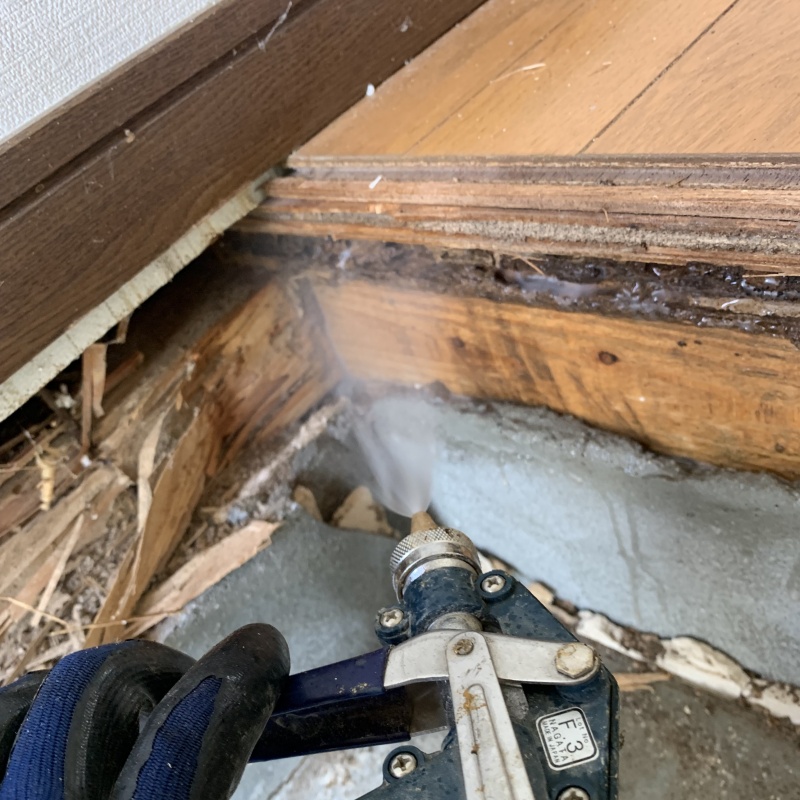 築年数40年のシロアリ駆除の施工事例（滋賀県東近江市蒲生堂町）