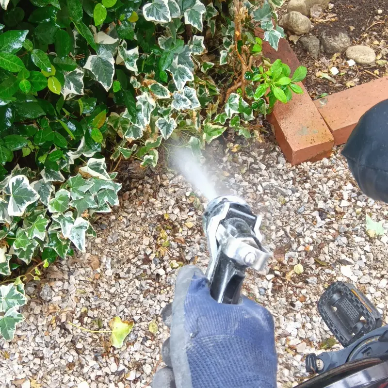 築年数9年のシロアリ駆除の施工事例（東京都昭島市中神町）