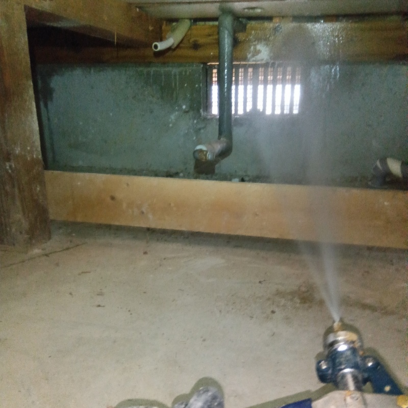 築年数20年のシロアリ駆除の施工事例（新潟県見附市緑町）