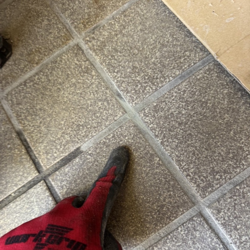 穿孔処理の穴をふさいだ様子