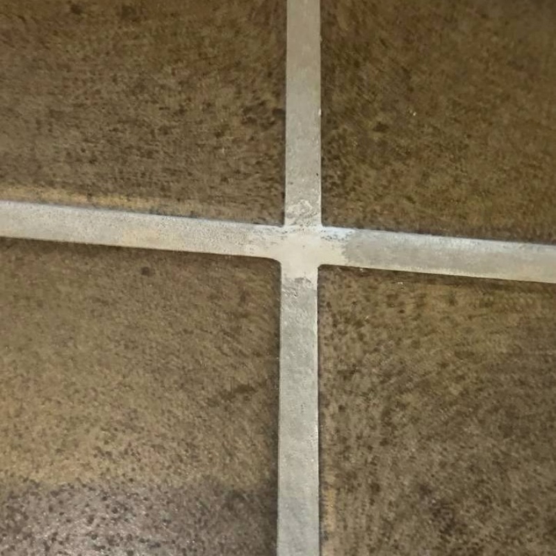 穿孔処理の穴をふさいだ様子