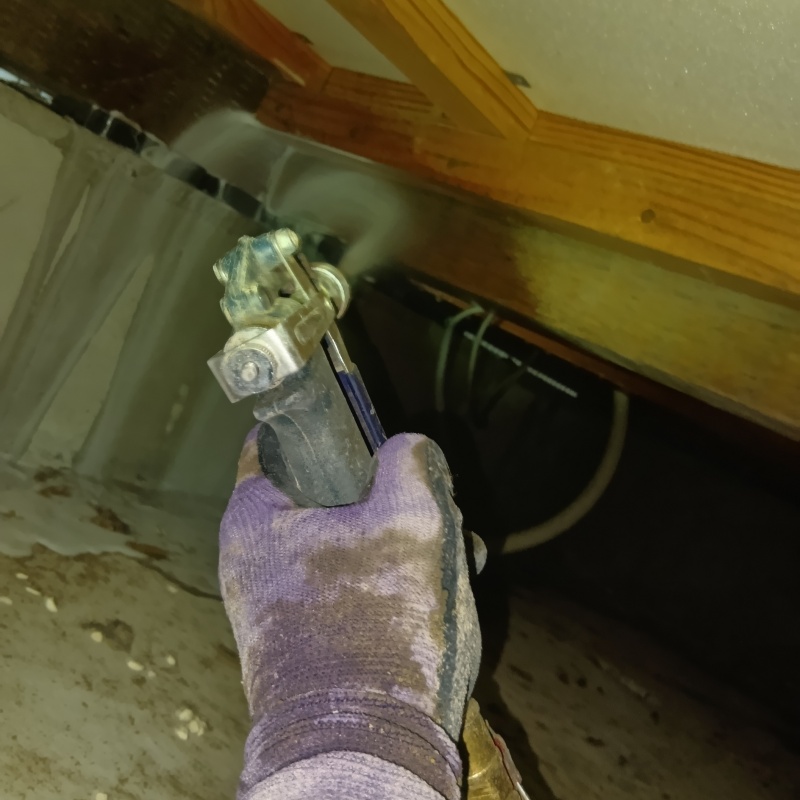 築年数25年のシロアリ駆除の施工事例（広島県広島市東区中山新町）