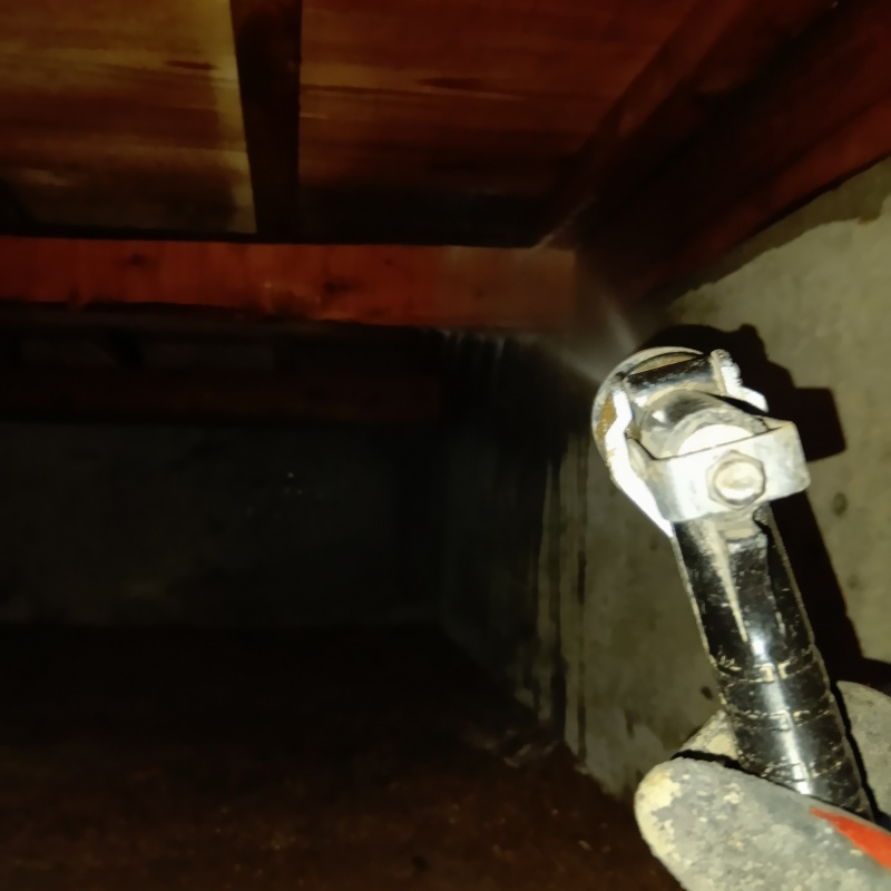 築年数40年のシロアリ予防の施工事例（愛媛県伊予郡砥部町高尾田）