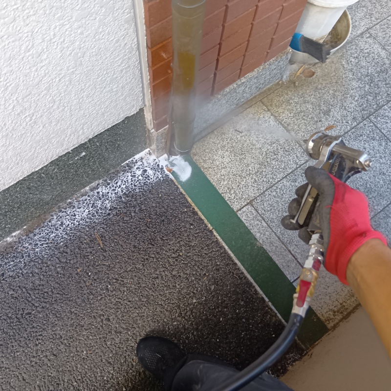 シロアリ予防の施工事例（福岡県北九州市八幡西区青山）