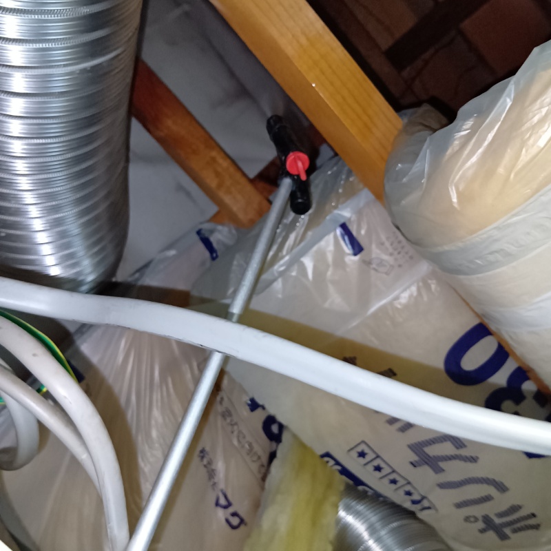 除菌剤を散布
