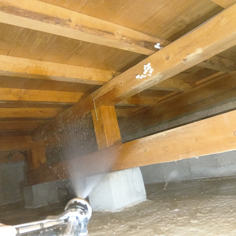 シロアリ予防の施工事例（福岡県北九州市八幡西区千代）