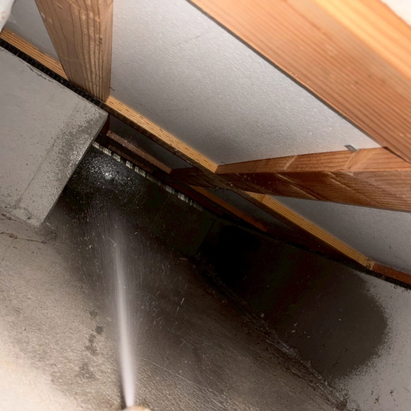 シロアリ予防の施工事例（広島県三原市）