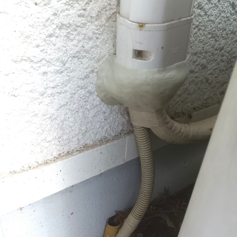 配管導入部のすき間を封鎖