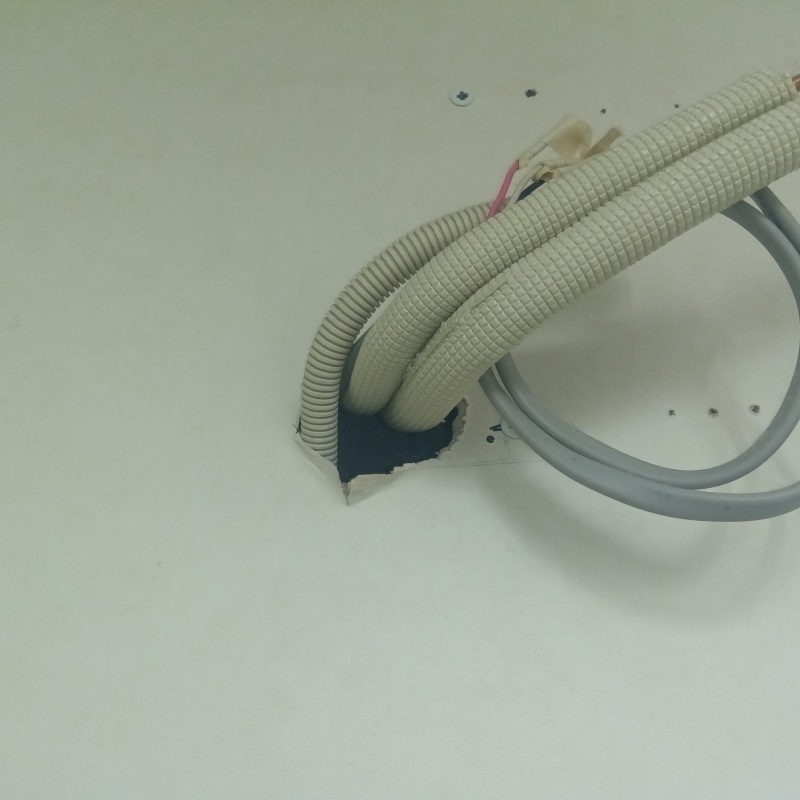 侵入口になっていたすき間